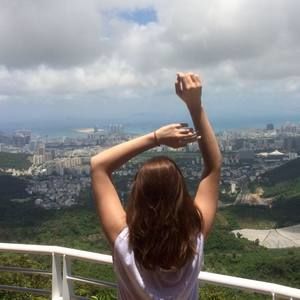 Meet your Posher, Svetlana